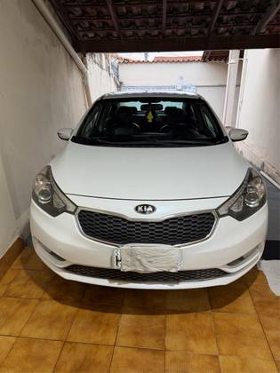 KIA CERATO 1.6 SX 16V FLEX 4P AUTOMÁTICO
